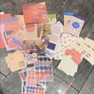 Assorted Stationery Set with Pastel Colors